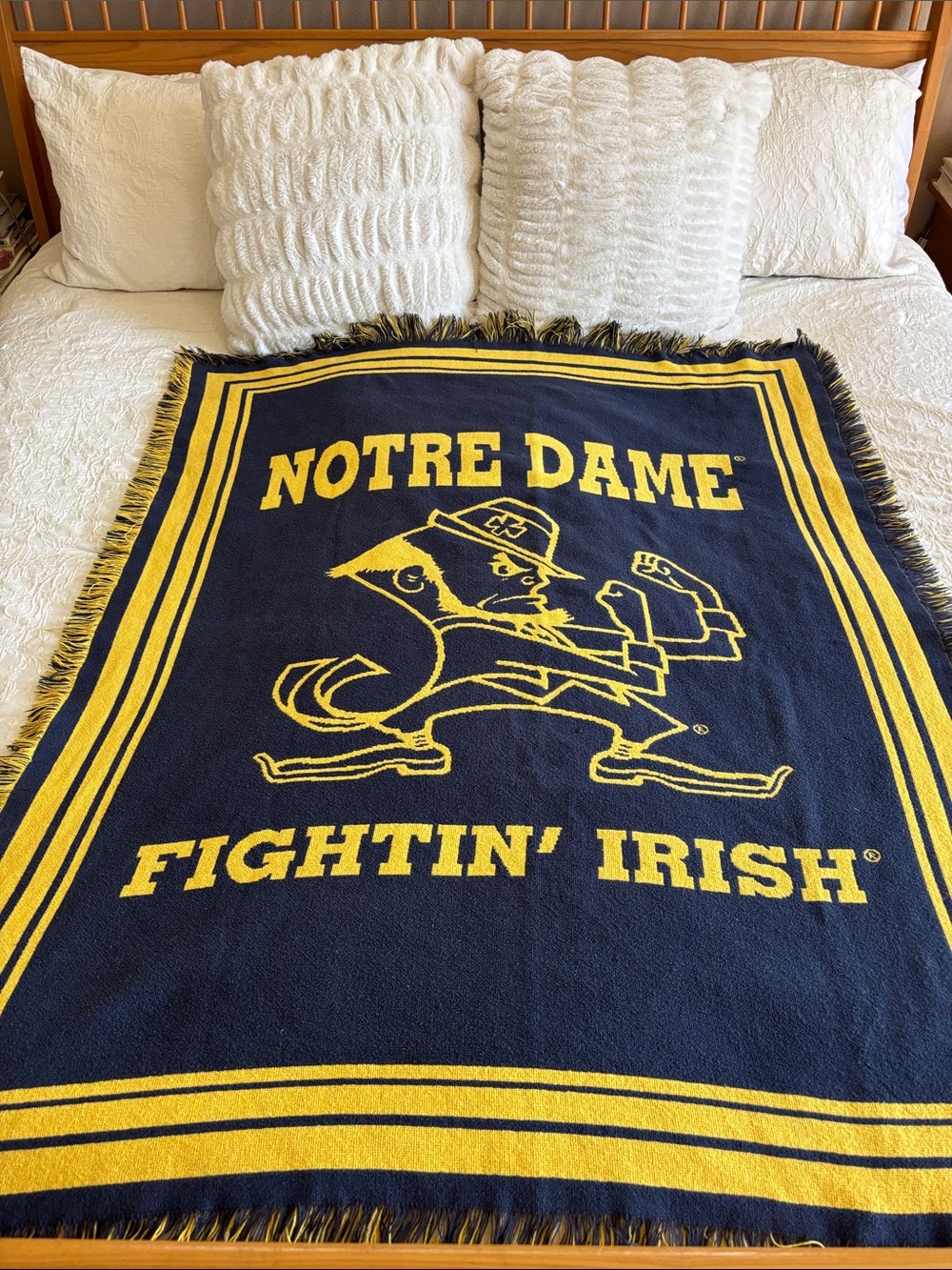 Vintage 90s Notre Dame NCAA College Reversible Stadium Throw Blanket Tapestry